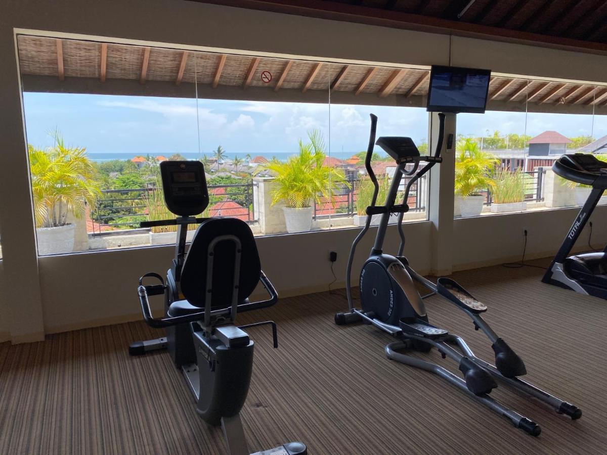 Stylish 2 Bedroom Penthouse Apt, Newly Refreshed, 50 Mbps, Pool, Gym, Resto Kuta  Exterior photo